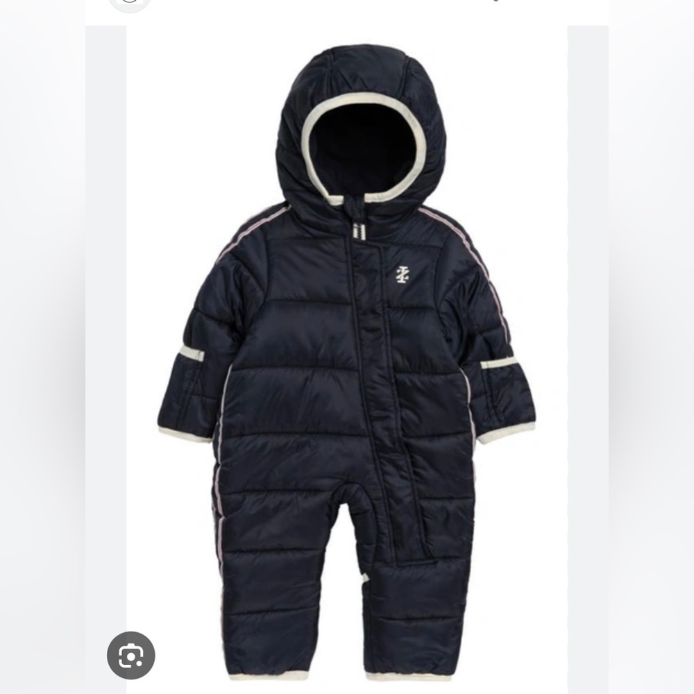 IZOD baby puffer snowsuit. Size 3-6 months. Brand new, never worn.
